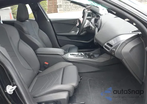 2025 BMW 228 Gran Coupe xDrive z USA, uszkodzony, nr VIN WBA23GG02S7S58252